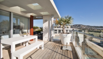 Resa Estates Ibiza te koop penthouse Marina botafoch for sale Ibiza exterior terrace.jpeg